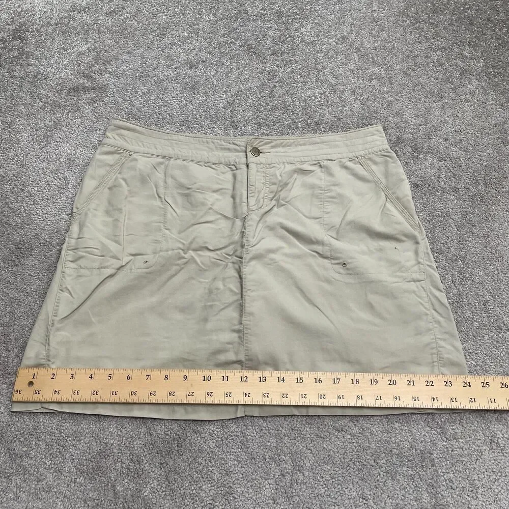 Columbia Titanium Mini Skort Skirt Womens 14 Beige Nylon Pockets Outdoor Casual